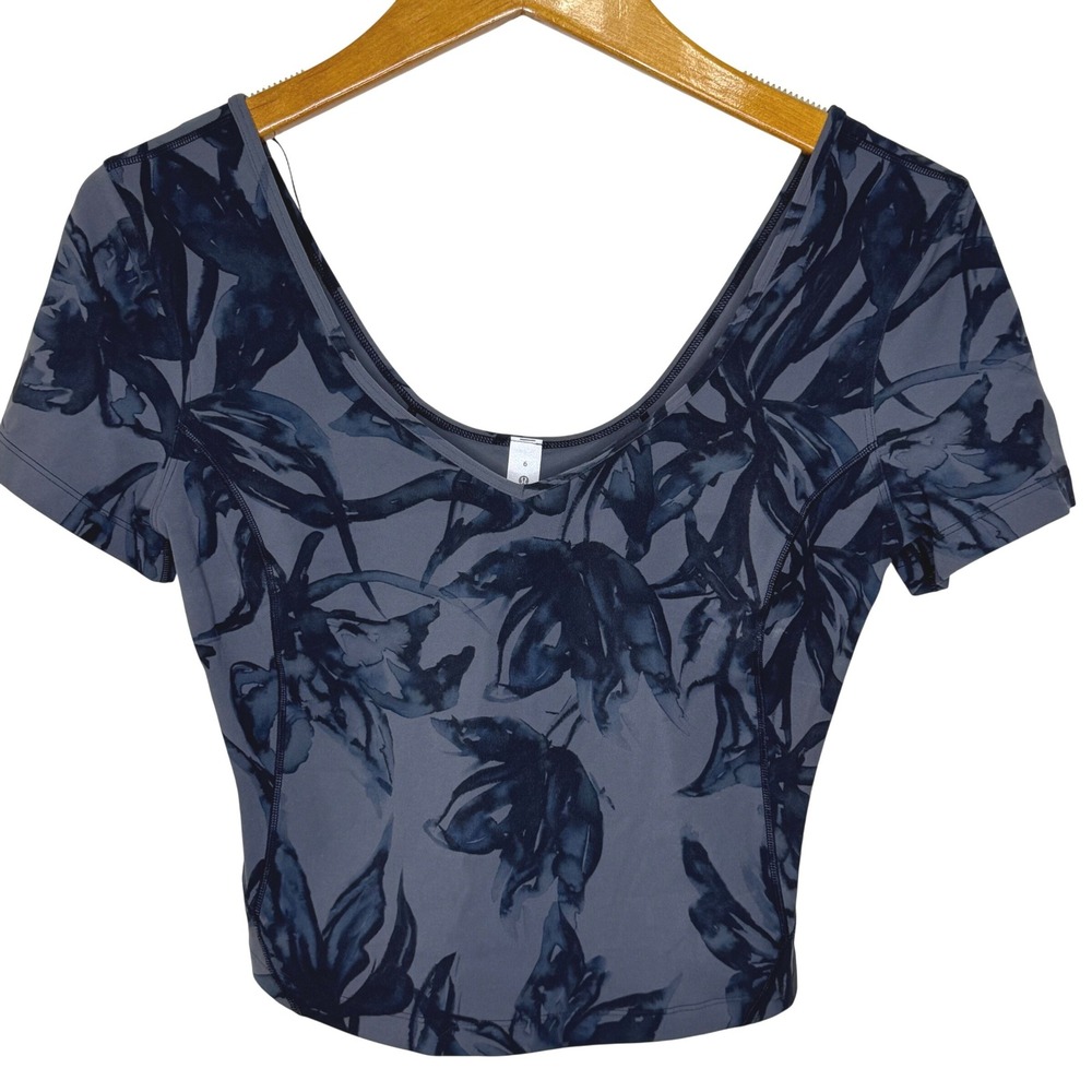 Lululemon Align T shirt Botanical Bloom Size 6